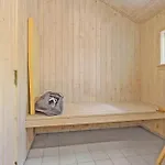 1477-aakirkeby-strandparken-13 *