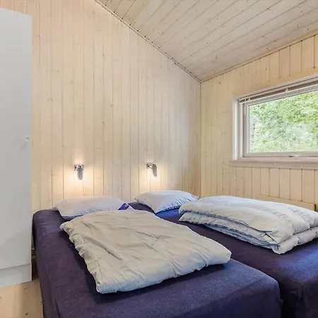 1477-aakirkeby-strandparken-13 Ferienhaus