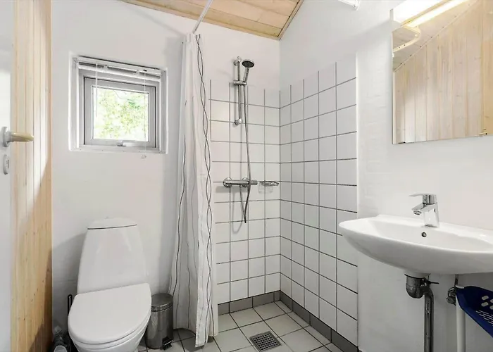 Nyaraló 1477-aakirkeby-strandparken-13 *